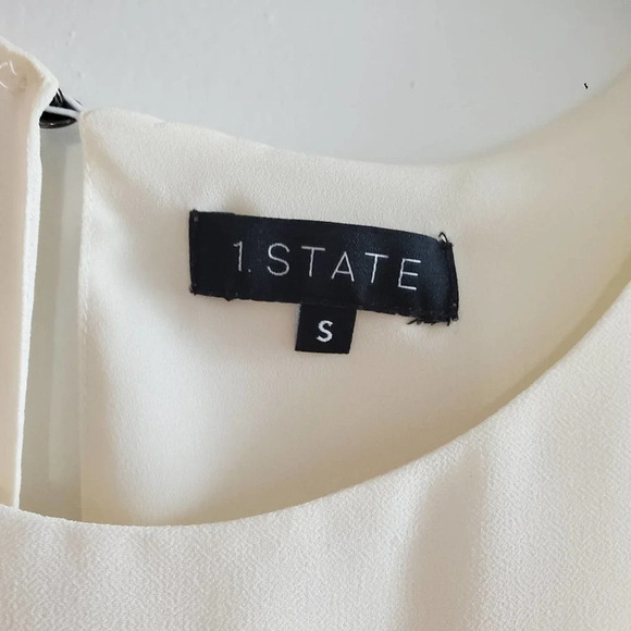 1. state cream blouse with pretty sheer sleeves size small - Picture 4 of 8